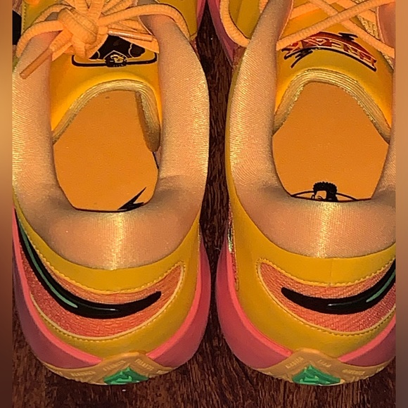 Nike size 13 - Picture 9 of 12